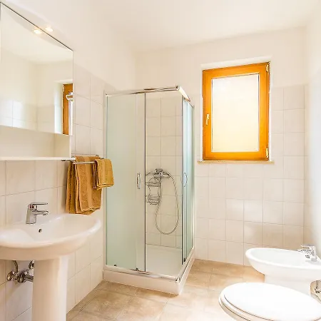 Apartment A1 Liznjan