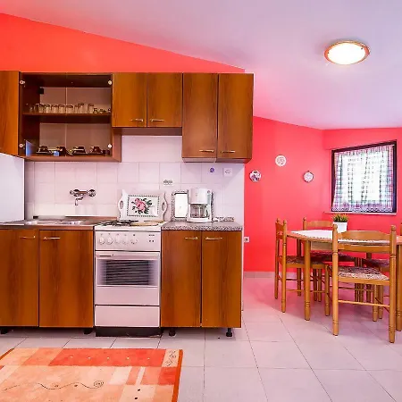A1 Apartament Ližnjan